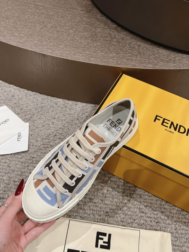 Fendi Low Shoes